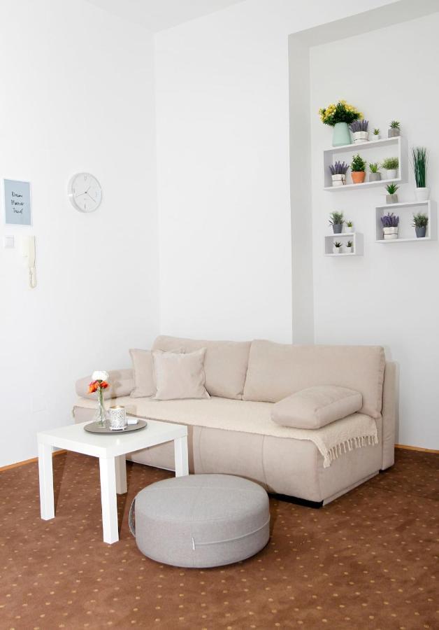 Victorian Apartment ซาราเยโว ภายนอก รูปภาพ